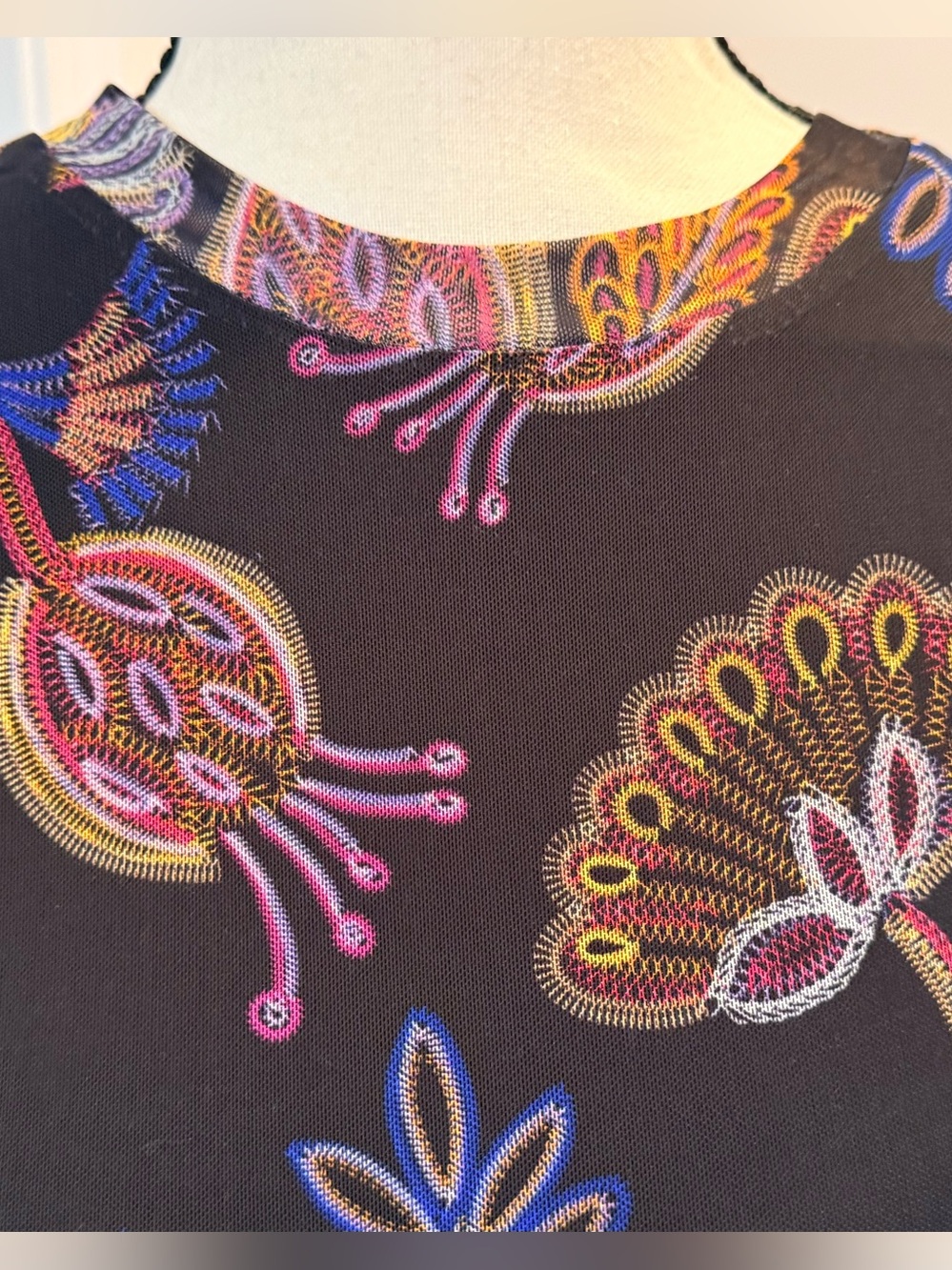 Johnny Was Shelly Floral-Print Mesh Midi Dress - Picture 6 of 16